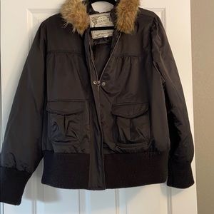Faux fur puffer jacker